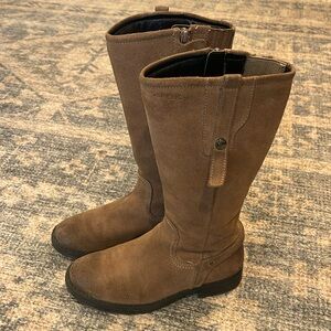 Girls tall boots